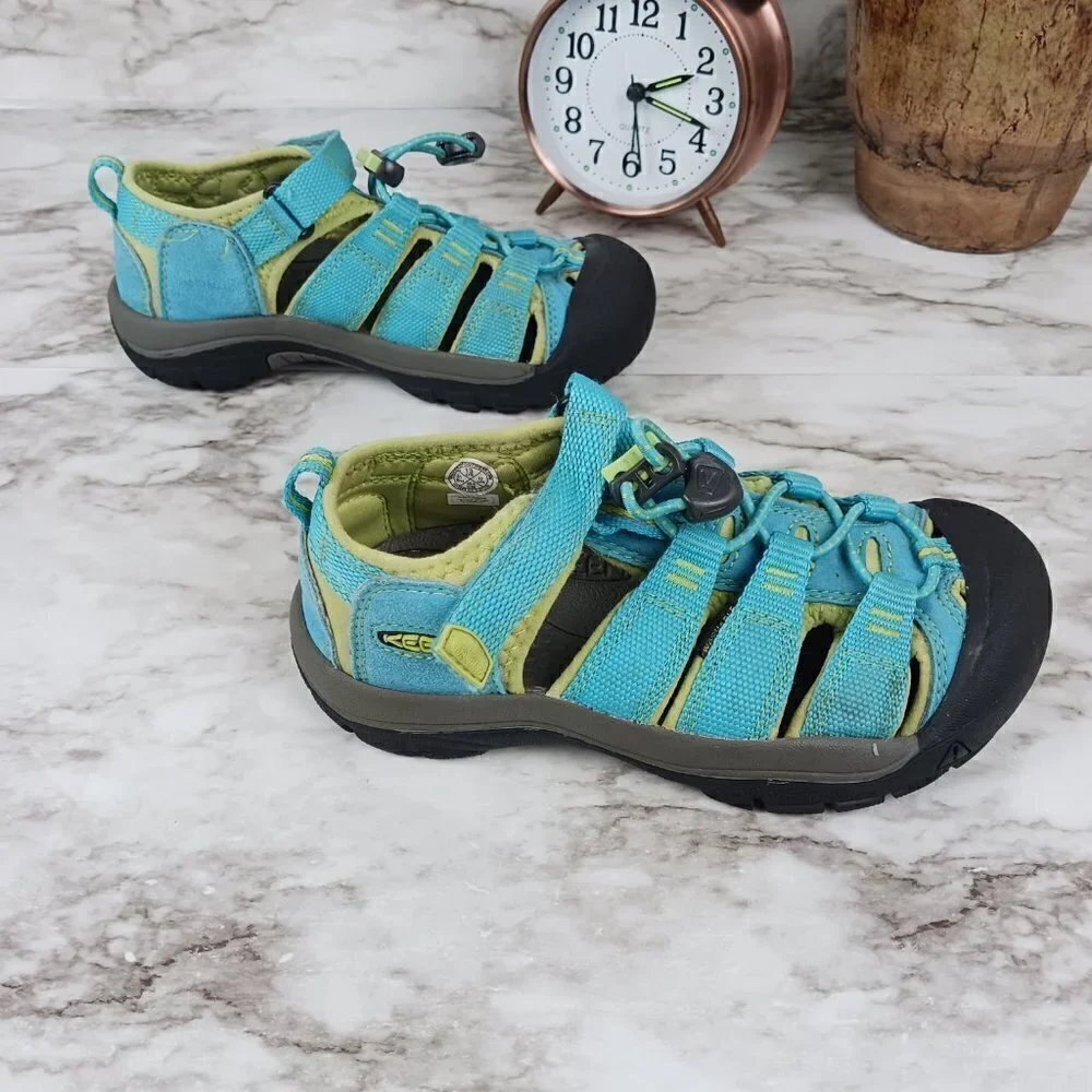 KEEN Newport H2 waterproof outdoor sport turquoise sandals kids size 13